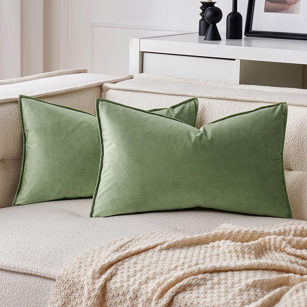 MIULEE Brown Velvet Throw Pillow Covers 18x18 Soft Decorative Solid Square Cushion Cases Pack of 2 Modern Luxury Home Decor for Couch, Sofa, Bedroom