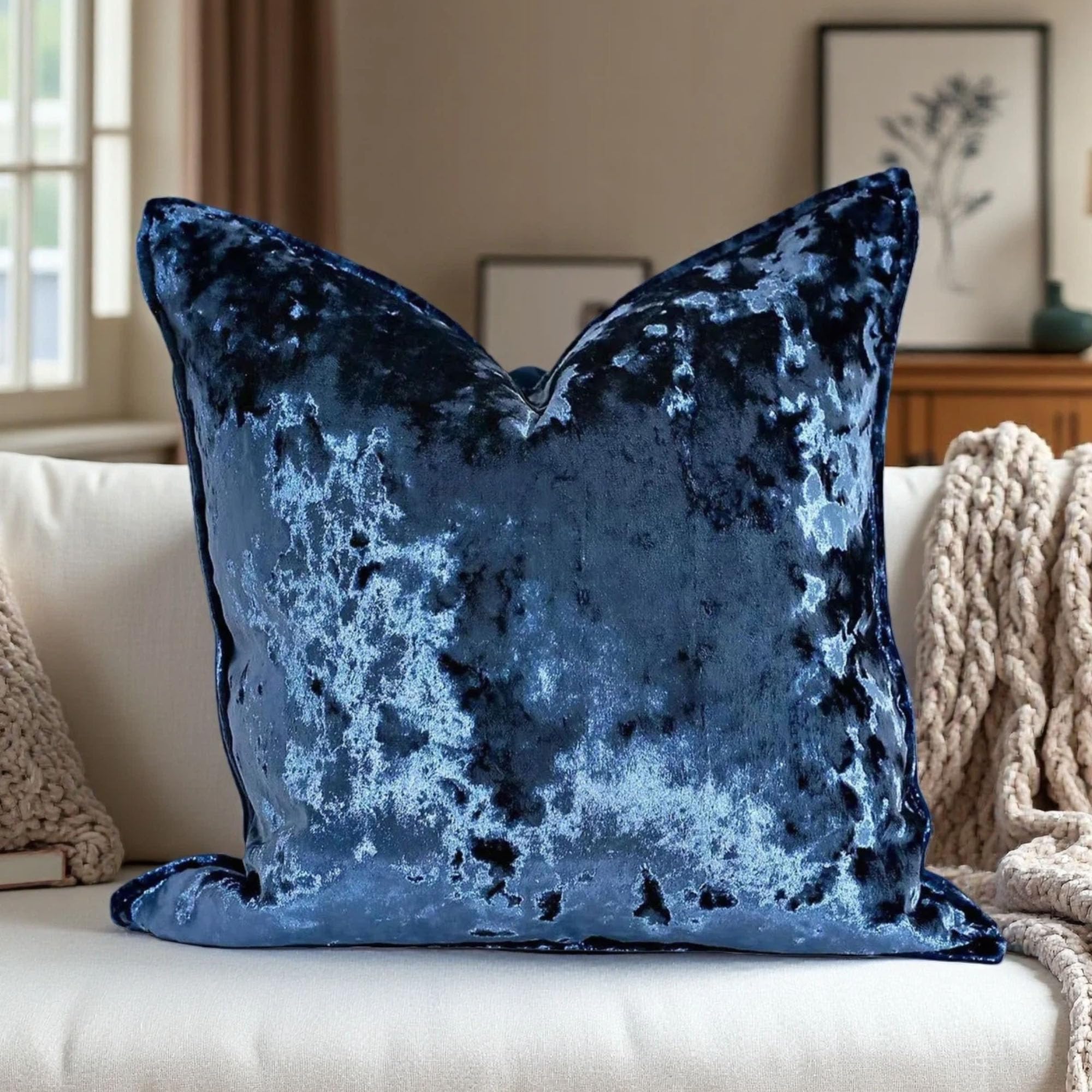 Velvet Pillow Cover Purple 18x18 Inch - Luxury Crushed Velvet Decorative Throw Pillow Case for Living Room Sofa Bed (1 Pack)