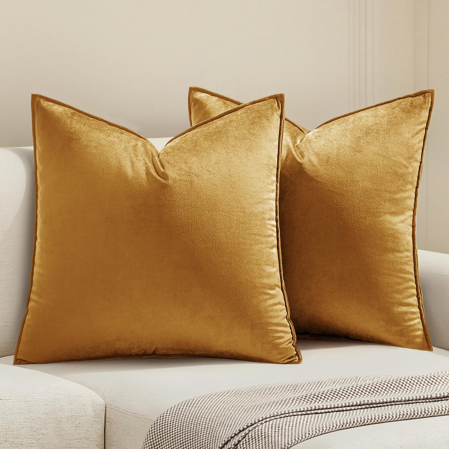 MIULEE Brown Velvet Throw Pillow Covers 18x18 Soft Decorative Solid Square Cushion Cases Pack of 2 Modern Luxury Home Decor for Couch, Sofa, Bedroom